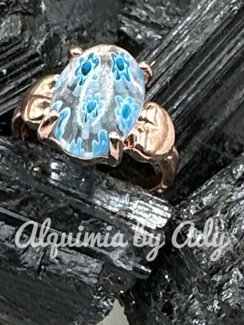 ROSE GOLD + Blue tutti Fiori glass + pinky ring